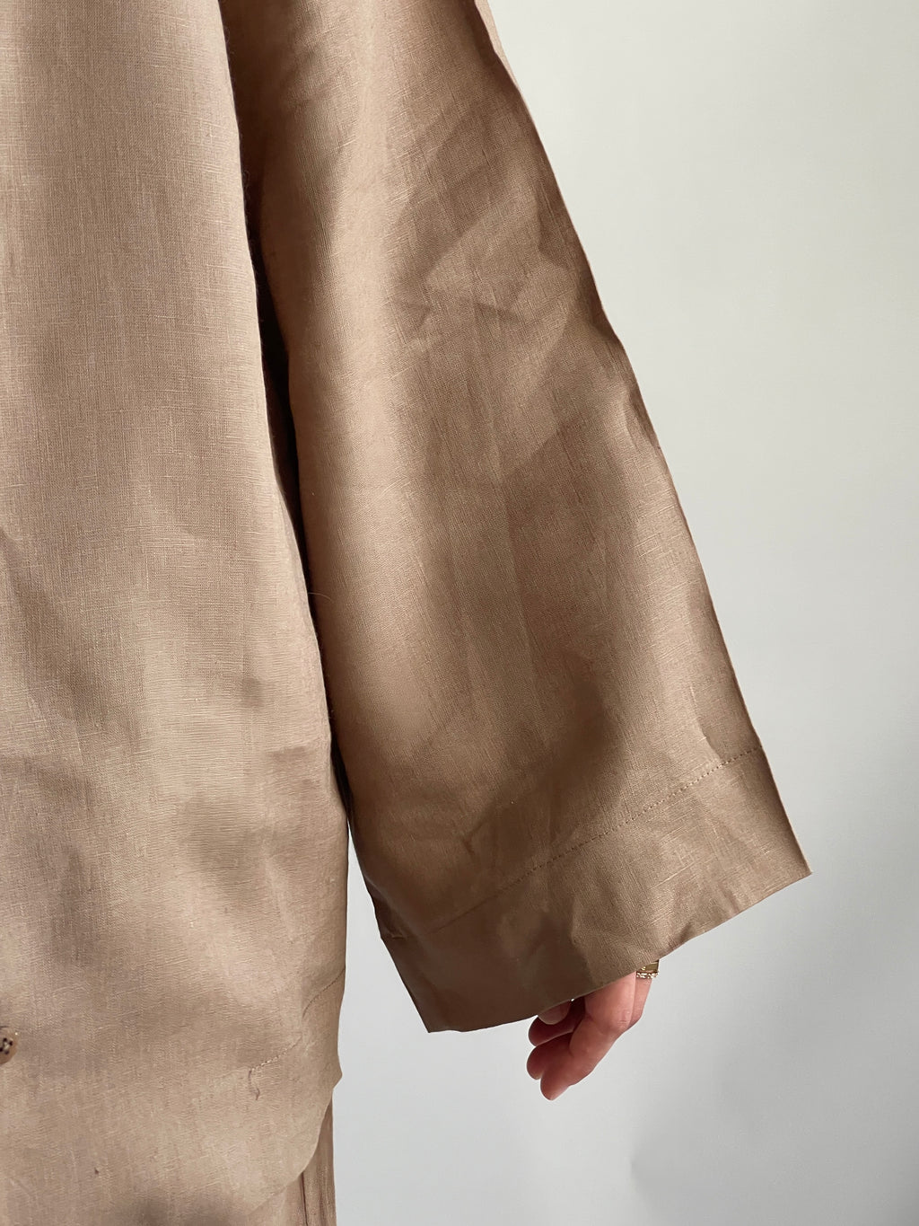 Linen Breeze Shirt